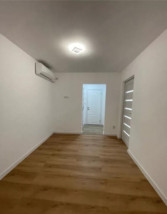 3 camere | Complet renovat | Etaj intermediar | Zona excelenta | Lift | – fotografia 6 din 10