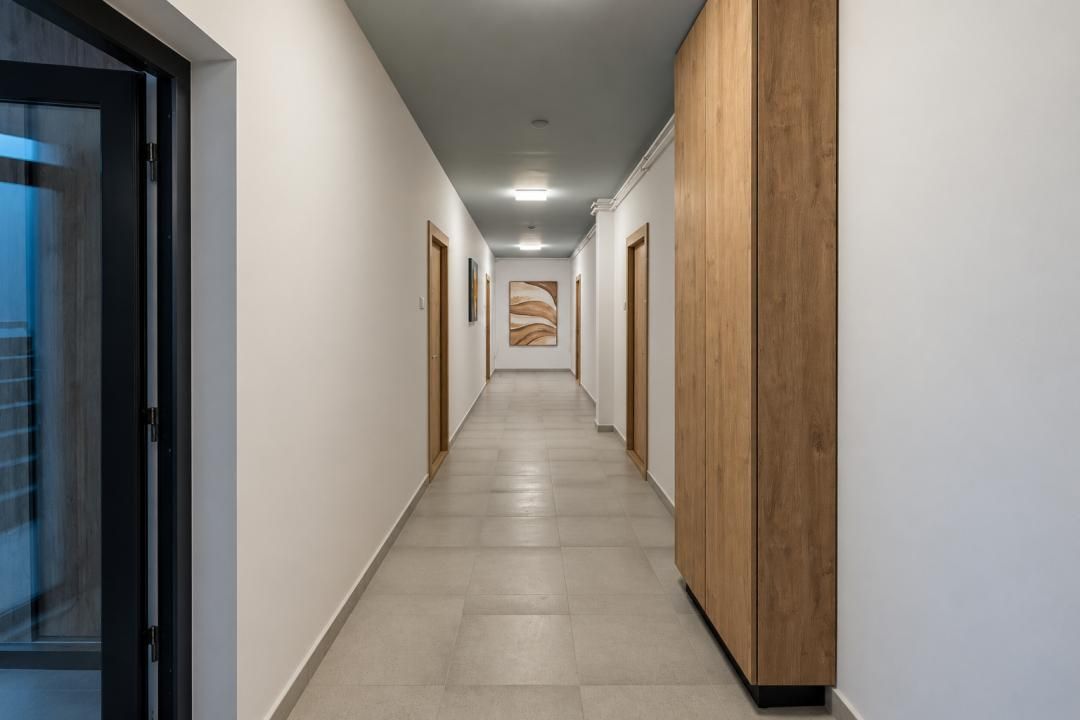 Apartament 2 camere, living cu bucătărie deschisă, str. Frăției nr. 7, Ploiești – fotografia 9 din 12