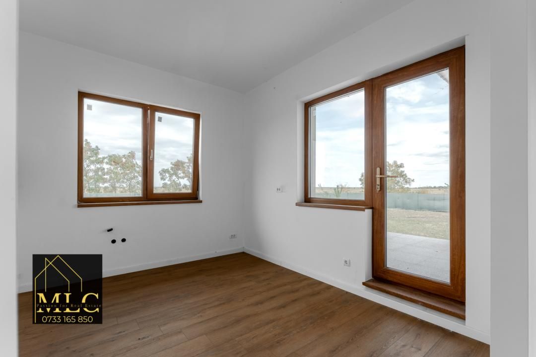 Vila de vânzare pe parter cu 4 camere | Cartier Flamingo Park | Saftica – fotografia 8 din 16
