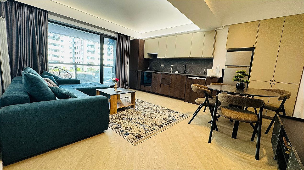 |Apartament 2 Camere Premium în Cortina North   |Vedere Curte Interioara I – fotografia 3 din 15
