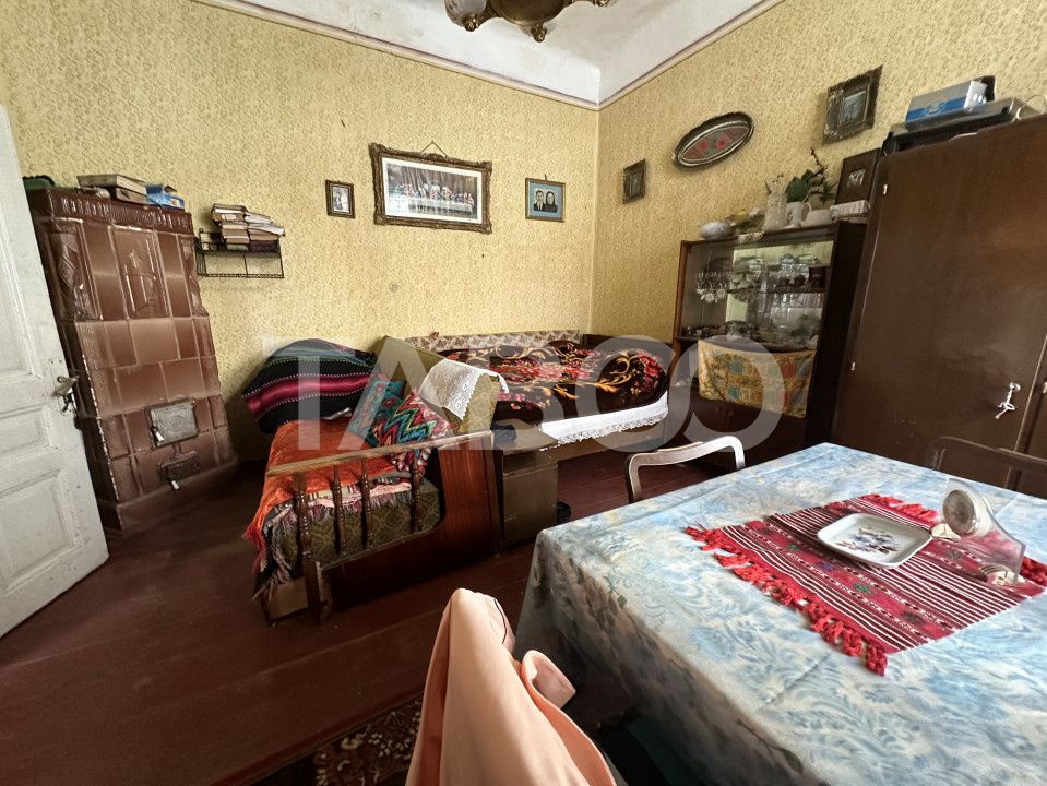 Casa cu potential de investitie in Fagaras judetul Brasov – fotografia 3 din 6