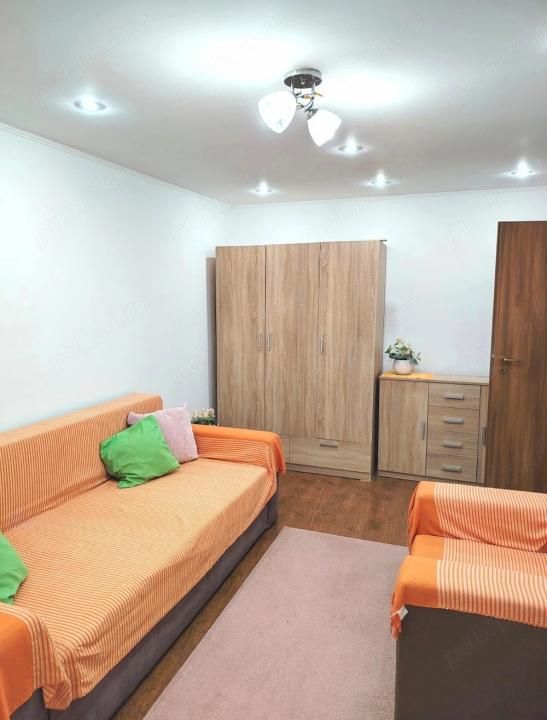 | Garsoniera | Et.P/8 | Zona Titan | Bulevardul Basarabia | Recent Renovata – fotografia 1 din 6