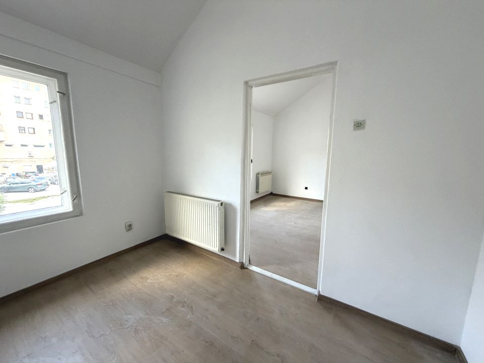 Spatiu de Birou de Inchiriat cu acces si Parcari CENTRU UltraCentral Alba Iulia – fotografia 11 din 16