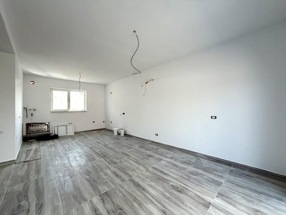 Casa individuala cu 3 camere, 68 mp utili, 290 mp teren - Sanandrei – fotografia 3 din 11