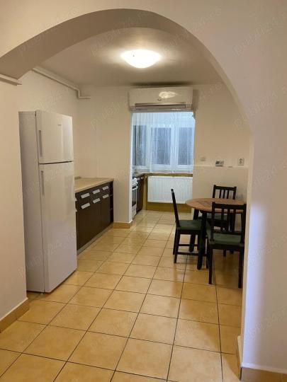 3 Camere de inchiriat | Berceni | Metrou | Centrala proprie – fotografia 9 din 11