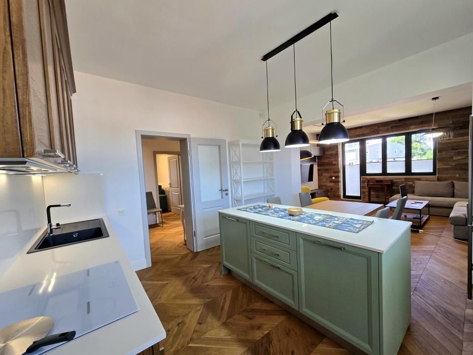 Apartament de lux 4 camere de închiriat – lângă UMF și Casa de Cultură – fotografia 9 din 25