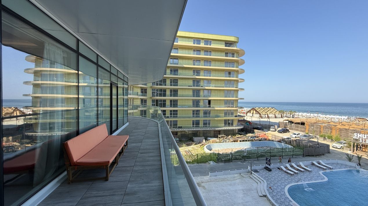 Apartament cu 3 camere direct in prima linie la mare White Sea – fotografia 28 din 58