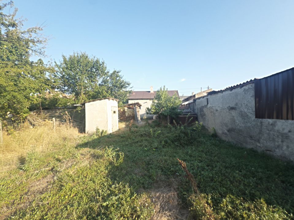 Casa de vânzare in OVIDIU - teren 450 mp - gaze in casa - de renovat – fotografia 2 din 4
