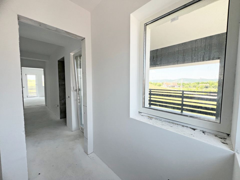 Casă single în Cristian, Sibiu - 4 Camere, 2 Terase, Teren 486 – fotografia 20 din 41