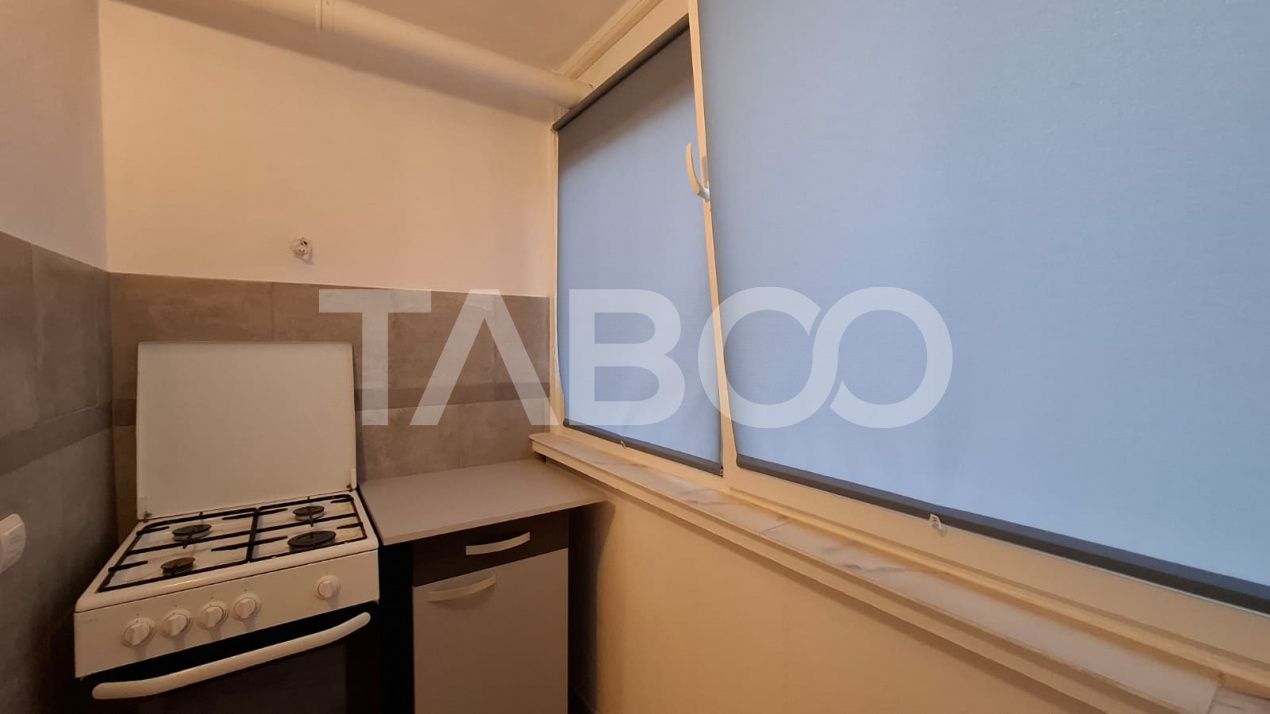Apartament 2 camere de inchiriat 45 mp zona Vasile Aaron – fotografia 9 din 9