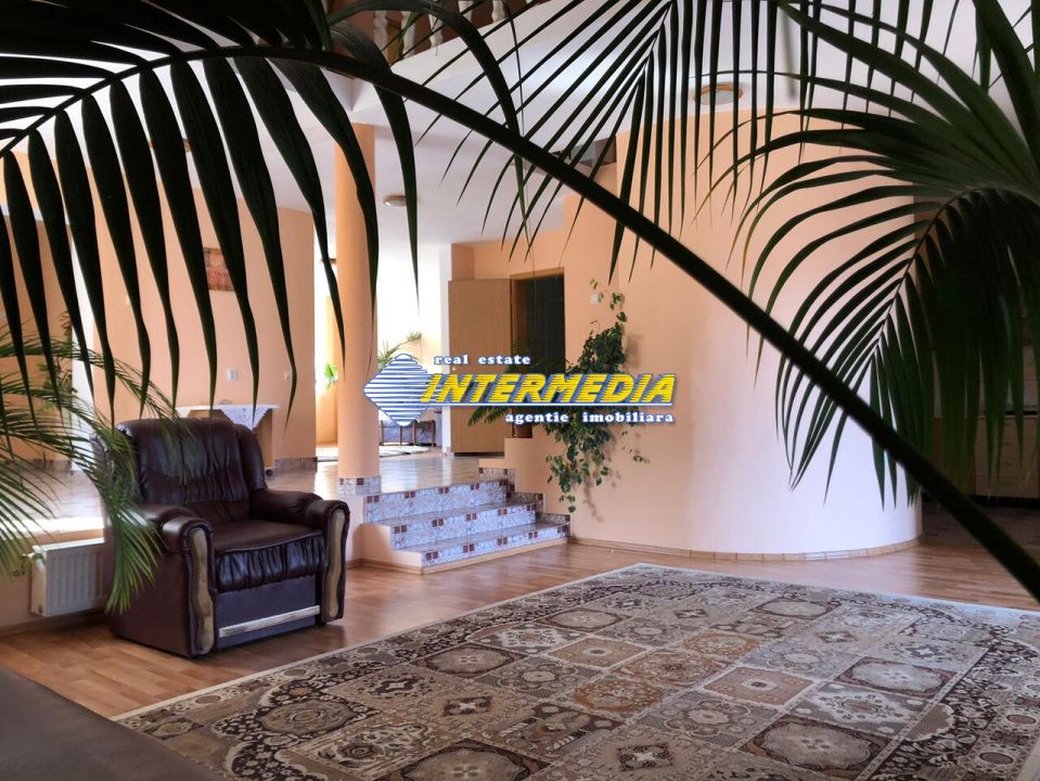Casa deosebita  D+P+E de vanzare CETATE cu 900 mp. teren – fotografia 10 din 20