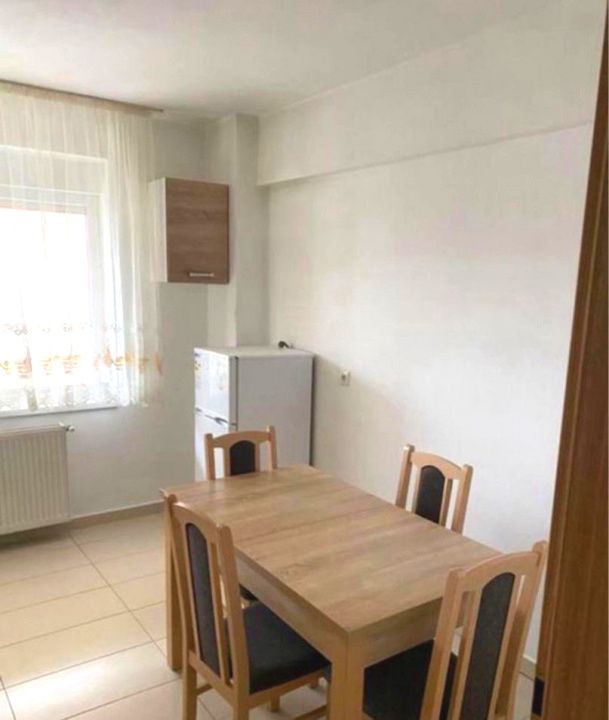 Garsoniera 36 mp CETATE Kaufland Bloc NOU Bucatarie Mare Finisata Utilata Parcar – fotografia 5 din 8
