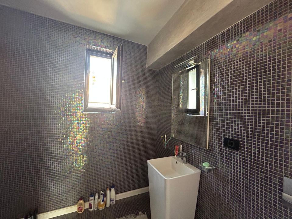 Casa P+1+M, 370 MP teren, 225 MP utili, Central – fotografia 11 din 15