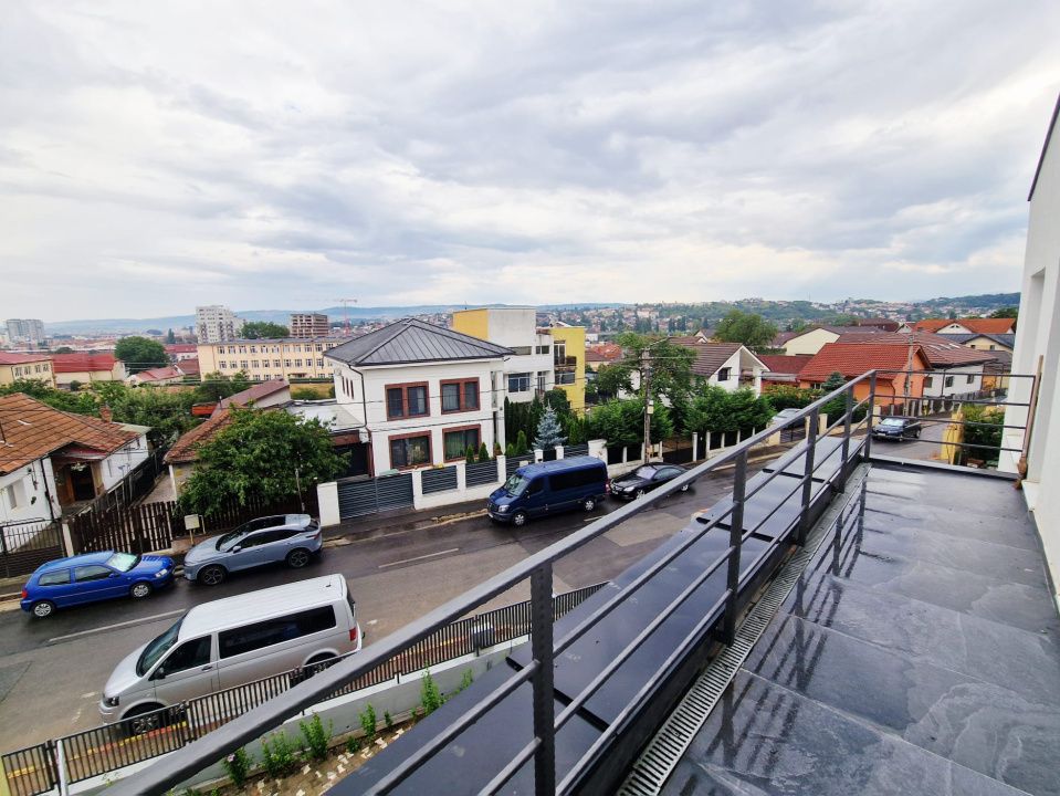 Casa moderna in Dambul Rotund – fotografia 12 din 13