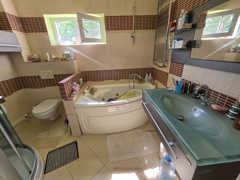 Casă individuală spațioasă de vânzare – Strada Negoi | 279 mp utili  Teren 770 – fotografia 8 din 11