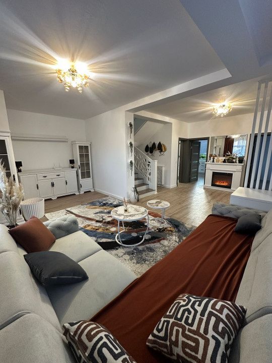 Casa individuală, utilată mobilată, 130mp utili, Dezmir – fotografia 5 din 17