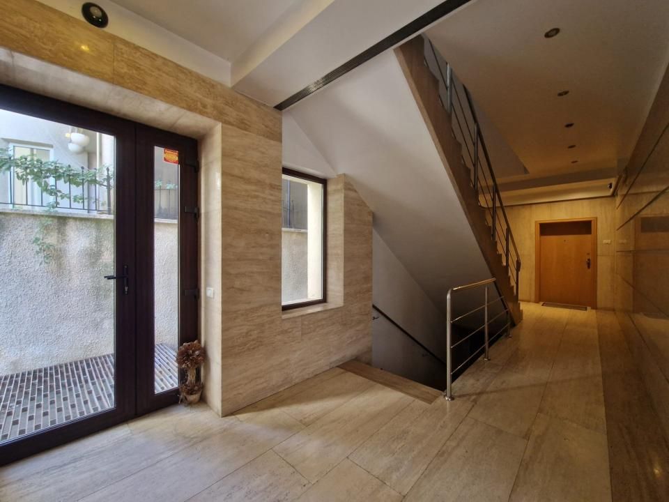 4 Camere | Dorobanți – Floreasca | Rezidențial / Birou  | Terasă 30 MP – fotografia 18 din 19