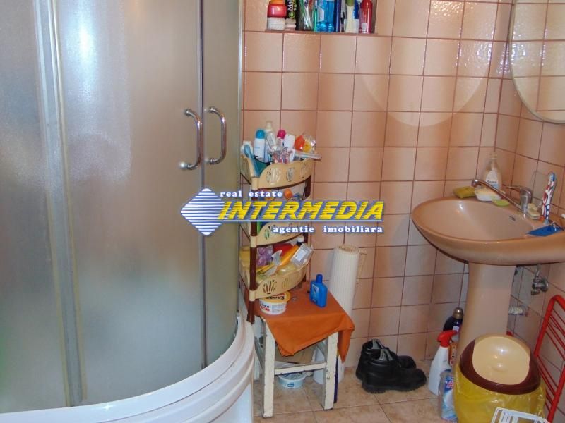CASA 6 CAMERE I DE VANZARE I CENTRU I PRETABILA CABINETE, GRADINITA , BIROURI I – fotografia 5 din 7