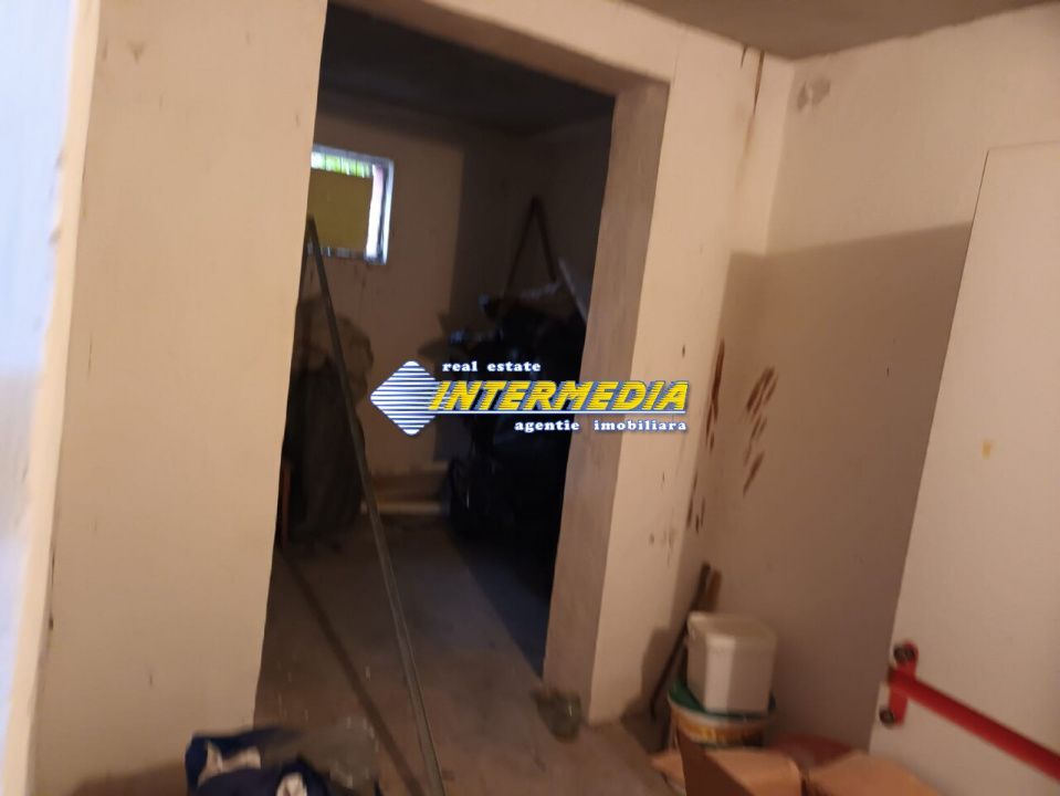 Vanzare BOXA 20 mp Cetate Arnsberg  ideal pentru locuit birou spatiu sau cabinet – fotografia 8 din 12