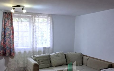 Un loc al tău, cu acces la curte și parcare, în Plopilor | Apartament 38 mp