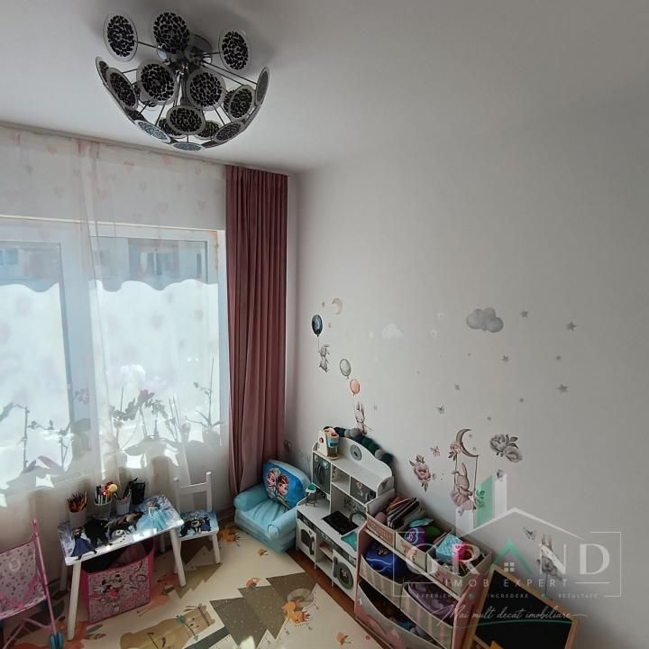Apartament 3 camere de vanzare , zona Sesul de Sus , Floresti – fotografia 6 din 7