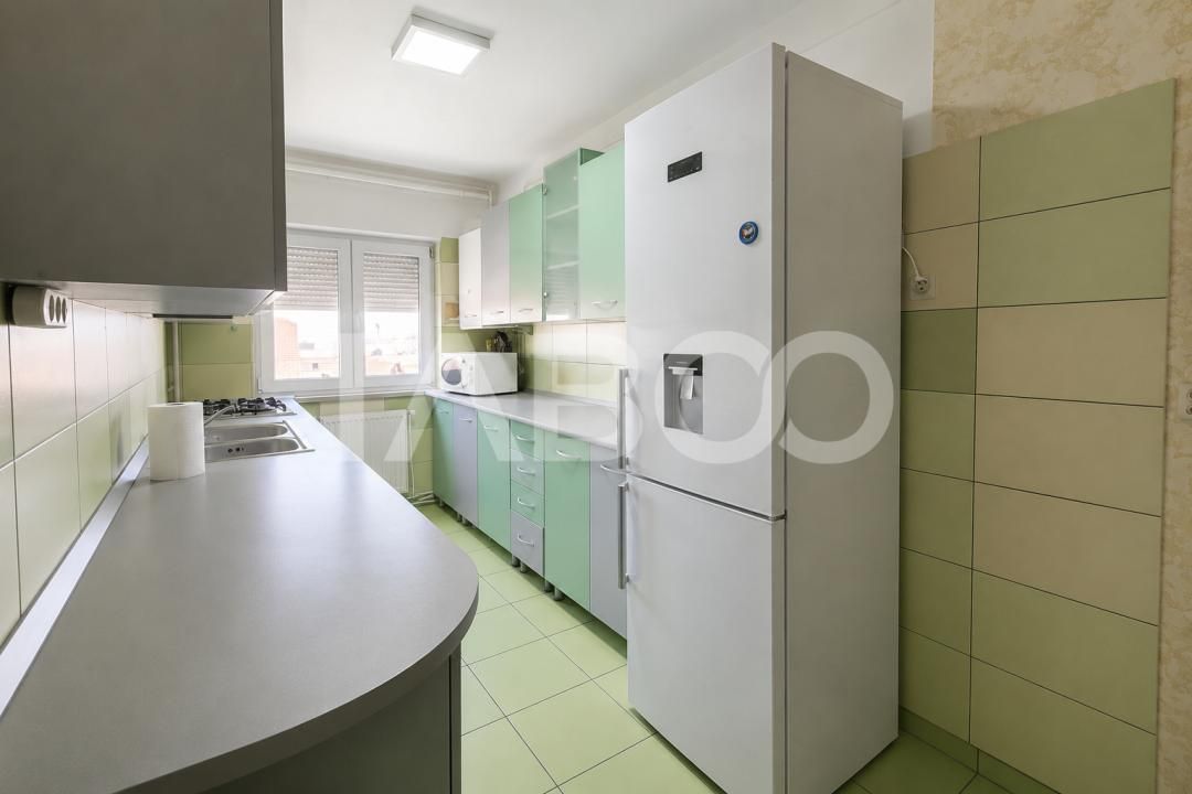 Apartament de vanzare cu 2 camere balcon  pivnita Vasile Aaron – fotografia 1 din 17