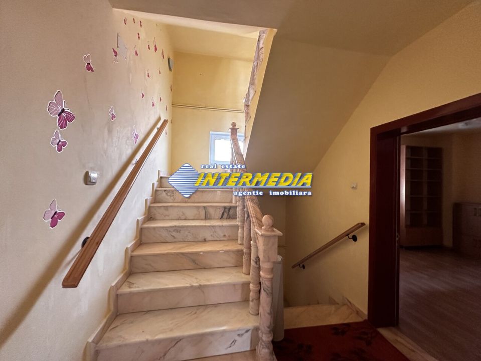 Vanzare Casa D+P+2E+Pod cu 10 camere, garaj si curte în zona Cetate, Alba Iulia – fotografia 29 din 52