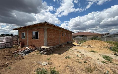 Casă individuală | Parter | Toate utilitatile | Finisaje premium |