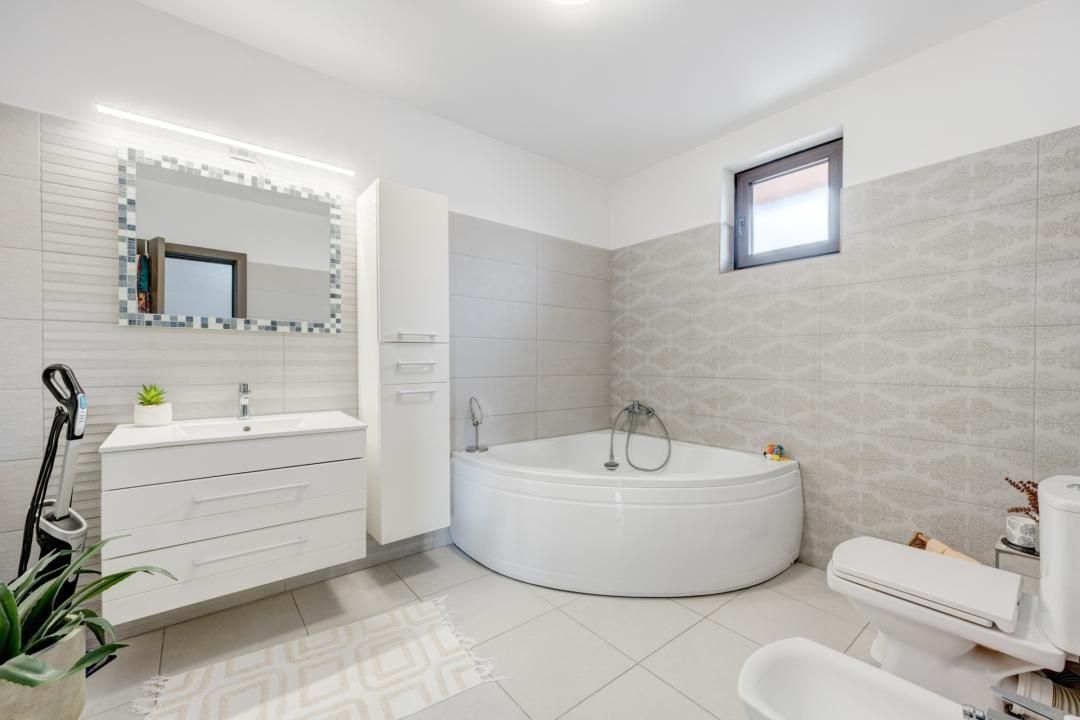 Casă individuală cu preț de apartament | Chiajna – Central – fotografia 19 din 23