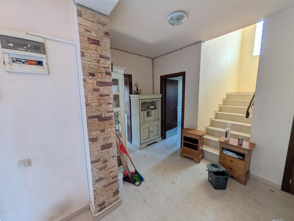 Casa 5 camere 220mp | 0 comision | Tunari central | 200mp teren – fotografia 42 din 47