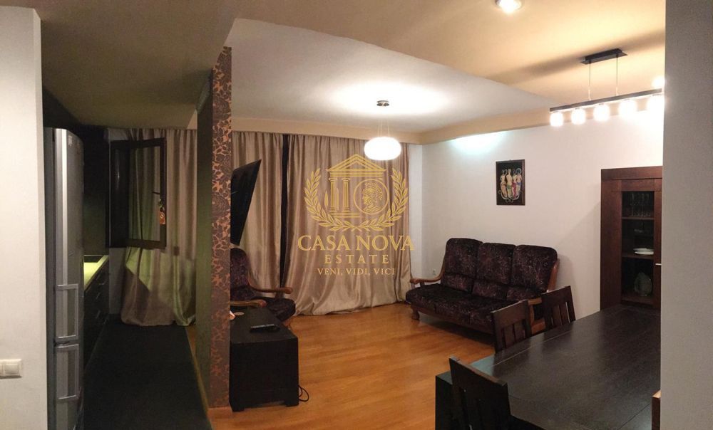 Apartament 3 camere 80mp, parcare, cartier Andrei Muresanu – fotografia 1 din 8