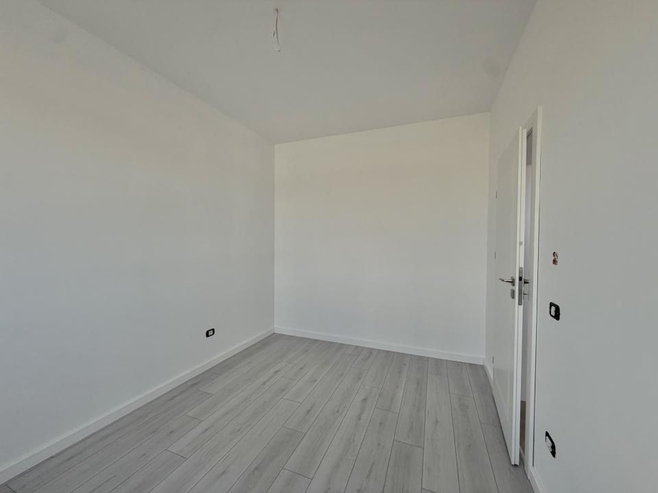 Duplex 4 camere, parter+etaj, 104mp utili, 270mp teren in Giroc – fotografia 13 din 25
