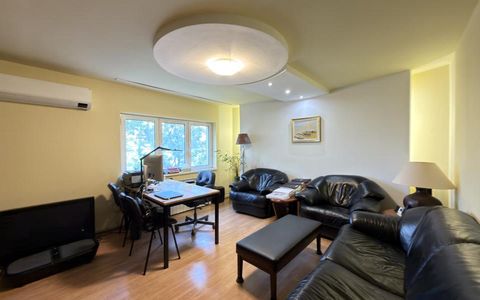 Apartament 3 camere, decomandat, 72mp utili, etaj 2, zona Sagului