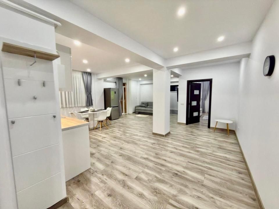 De închiriat Apartament 2 camere cu terasă – fotografia 2 din 12