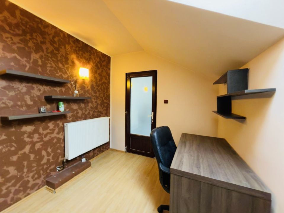 Apartament 2 camere, decomandat, etaj 5, zona Freidorf – fotografia 2 din 8