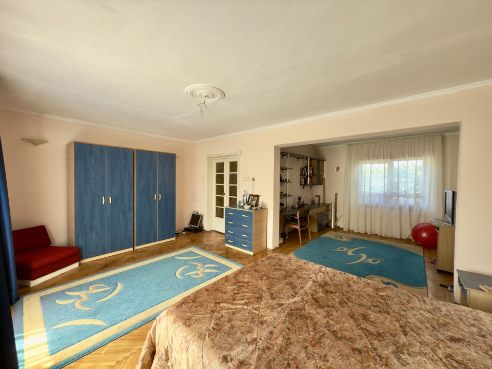 Vila spațioasă P+1+M de vânzare în Agigea | Teren 658 mp | Acces din 2 străzi! – fotografia 9 din 18