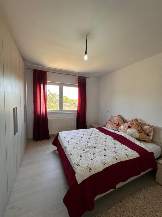 Casă P+1 cu 6 camere de vânzare în Mihail Kogălniceanu – teren 500 mp – fotografia 25 din 31