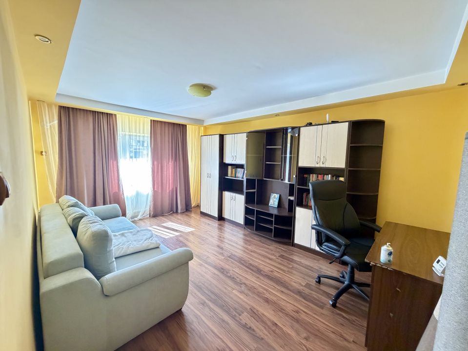 Apartament 2 camere, decomandat, 51.8 mp, cartier Rovine, zona Posta – fotografia 1 din 8