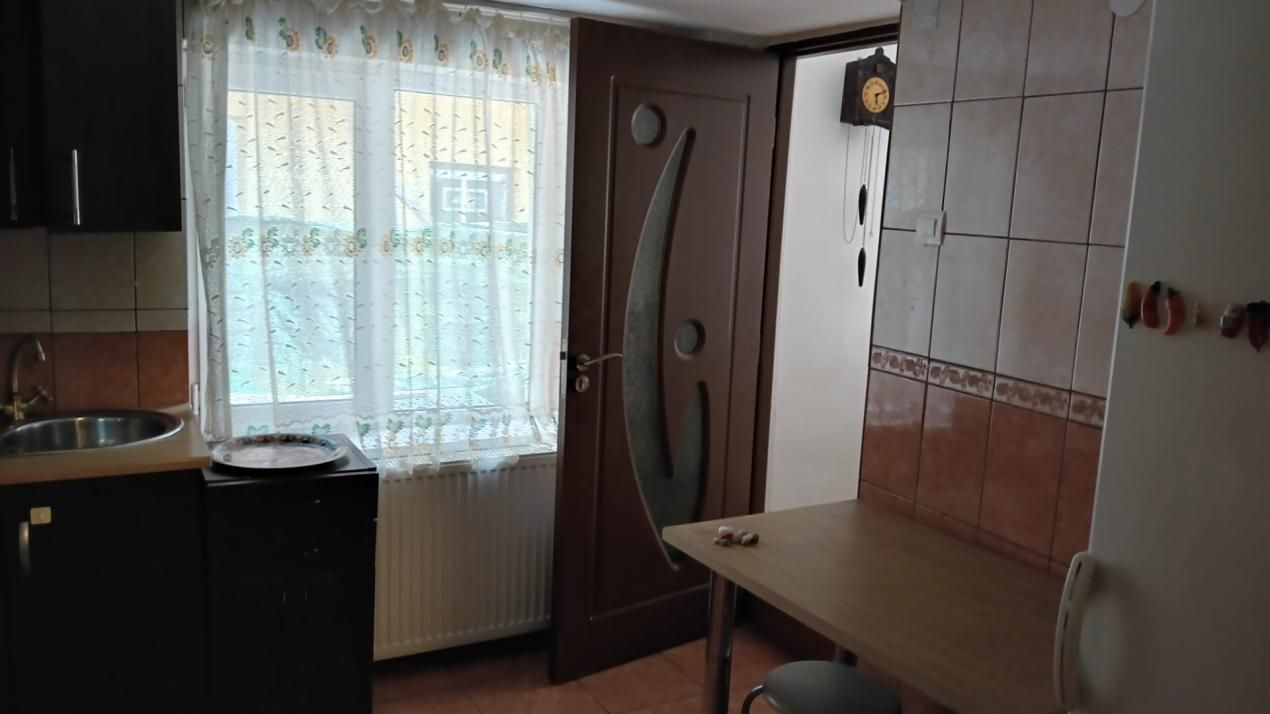 2 Camere de inchiriat | Regie | Metrou | Curte | Centrala – fotografia 6 din 7