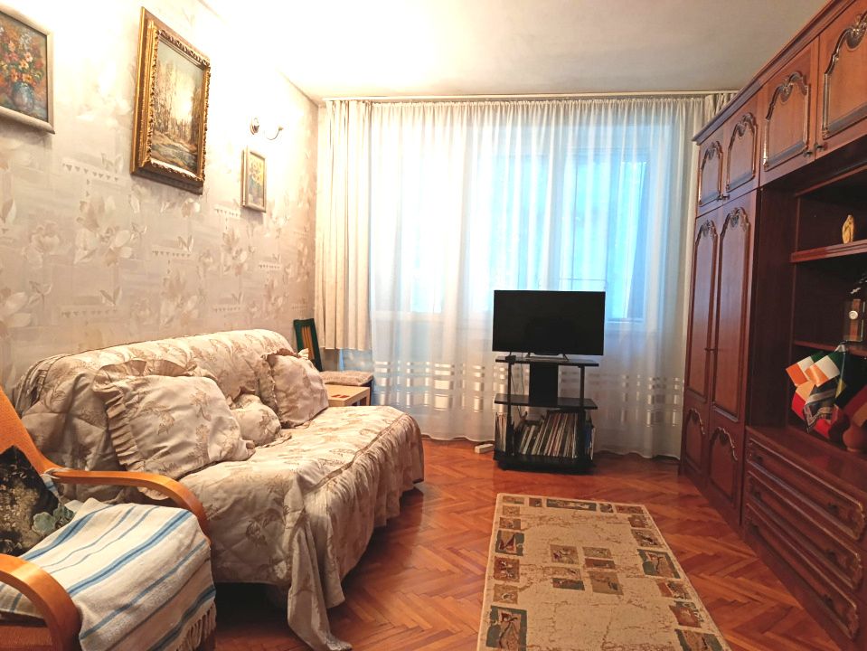 Apartament 3 camere decomandat, Etaj 2/8, metrou Piata Iancului – fotografia 1 din 11