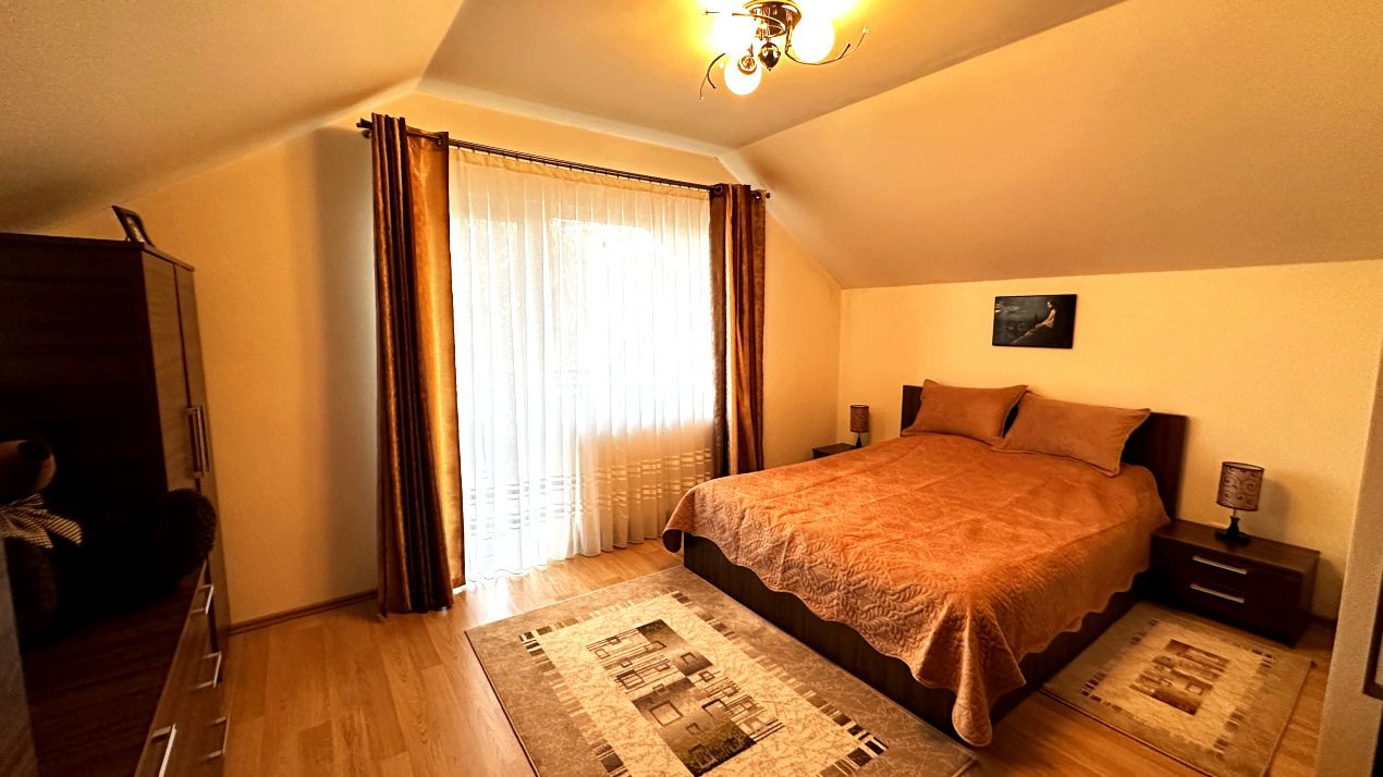 Casă Superba | CETATE Izvorului | 326 mp Teren | Curte | Terasă | Grădină – fotografia 6 din 51