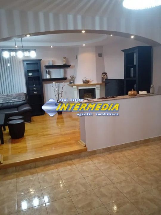 Casa de vanzare 4 camere in Cetate Alba Iulia finisata complet – fotografia 1 din 10