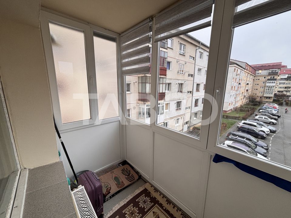 Apartament decomandat 3 camere de vanzare etaj 2   Valea Aurie – fotografia 9 din 14
