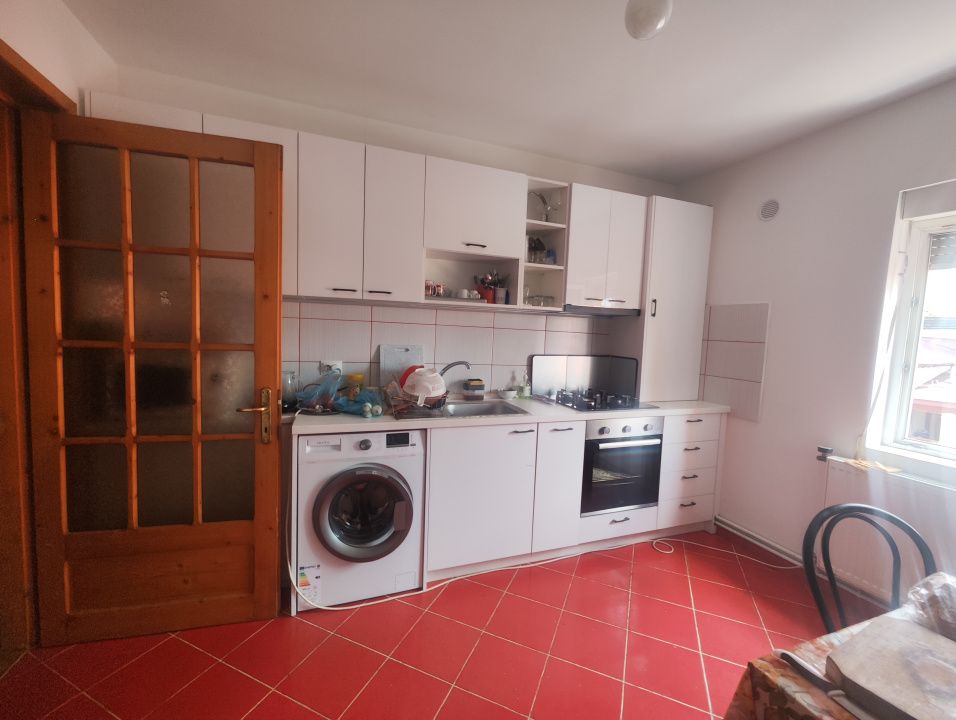 Casa 3 camere, teren 568 mp, Craiova, zona Ungureni – fotografia 6 din 13