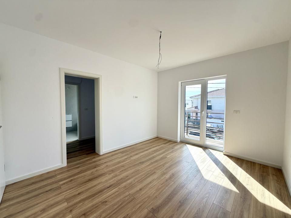 Duplex spatios, 5 camere, 135 utili, 426 mp teren - Dumbravita – fotografia 3 din 15