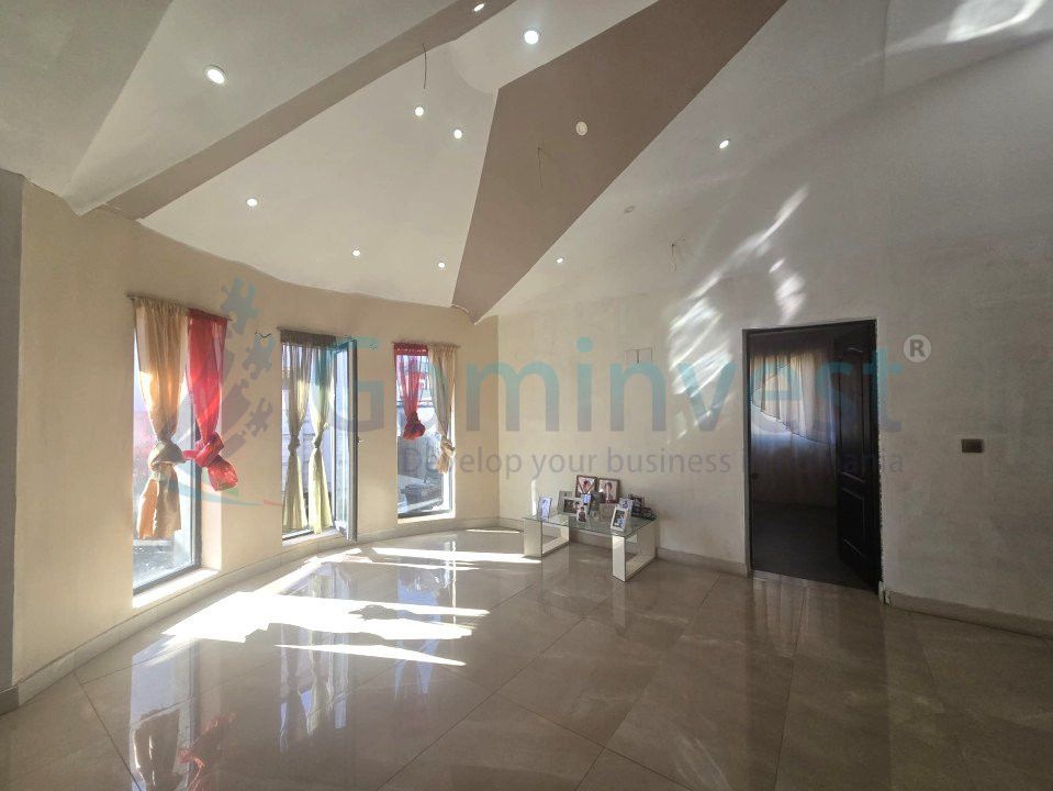Casa cu 4 camere de vanzare,zona linistita,Sanmartin,Oradea – fotografia 5 din 20