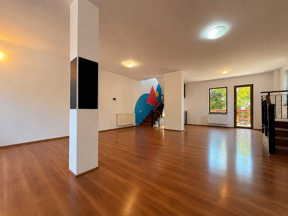 Vila 260 mp | Aparatorii Patriei | afterschool | birouri – fotografia 1 din 12
