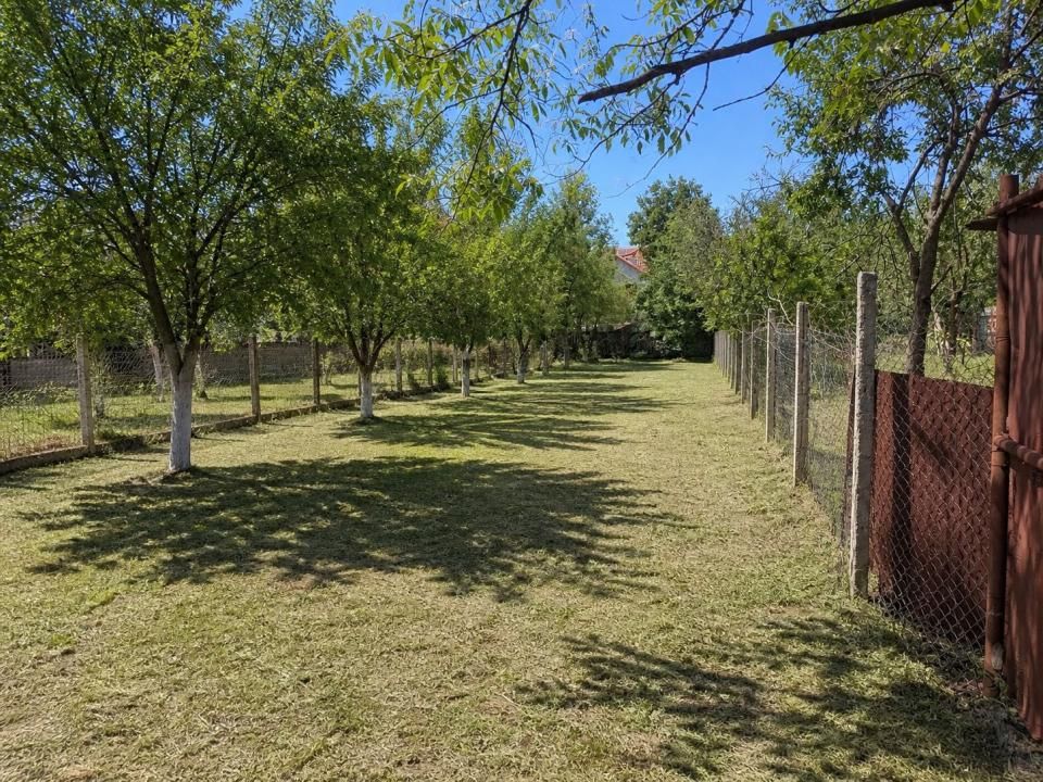 Teren intravilan de vanzare in Oradea, Cantemir – fotografia 1 din 2