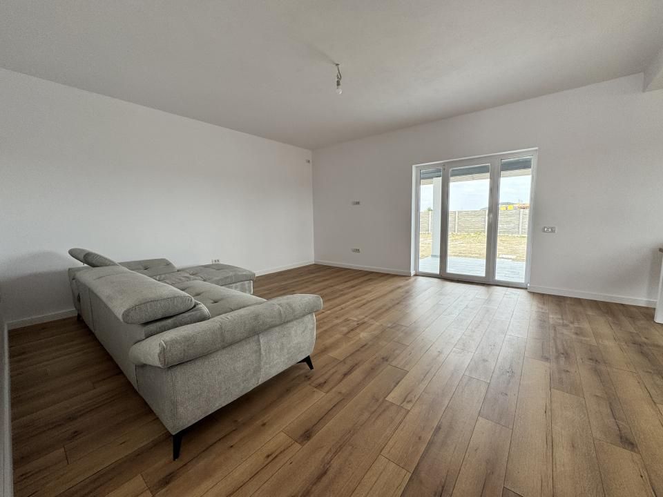 Casa Individuala in Mosnita | 3 dormitoare + 2 bai | Teren Generos – fotografia 7 din 11
