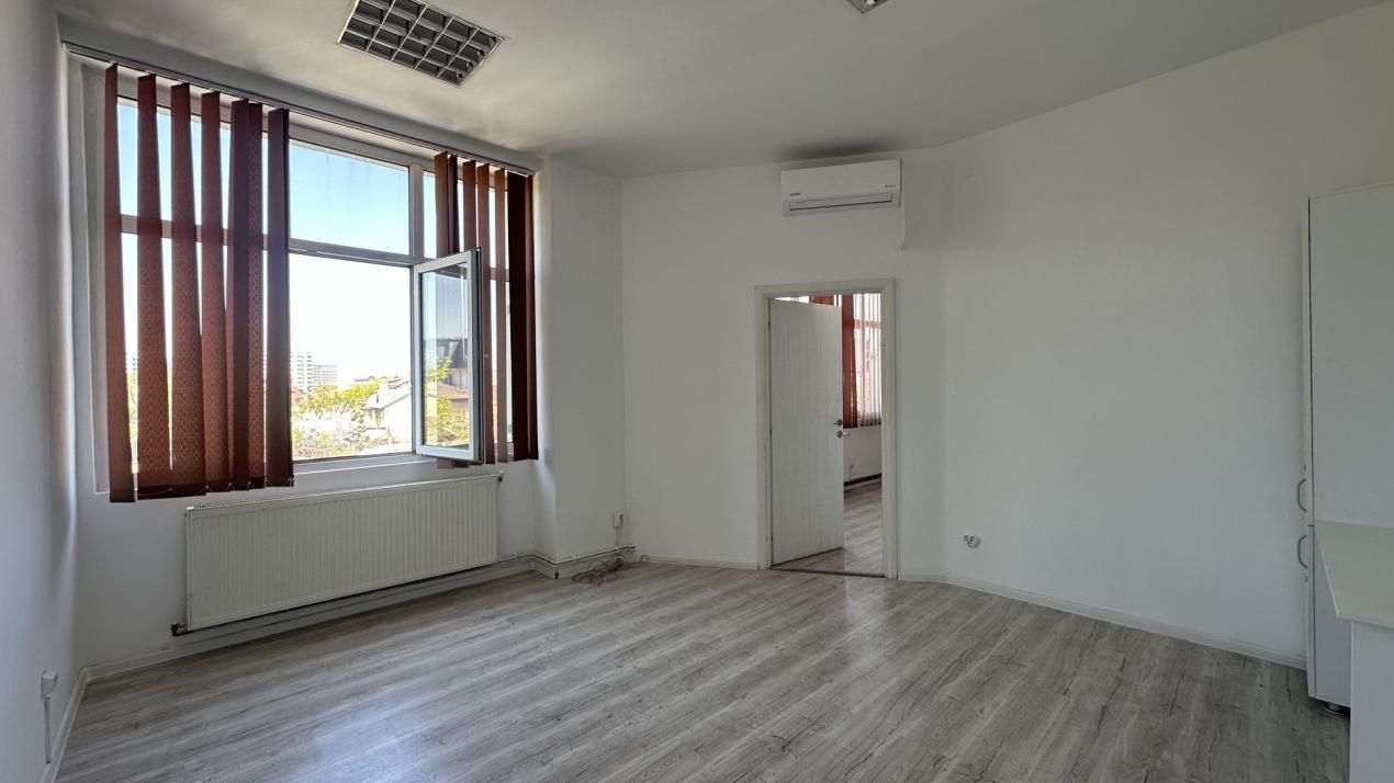 Birouri de închiriat în București |  Militari – Uverturii | Lift Marfa – fotografia 15 din 19